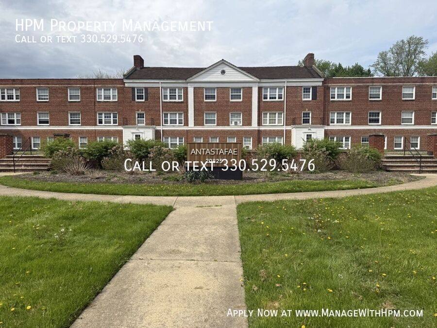 Apartment for rent at 20835 Chagrin Blvd #5, Beachwood, OH 44122