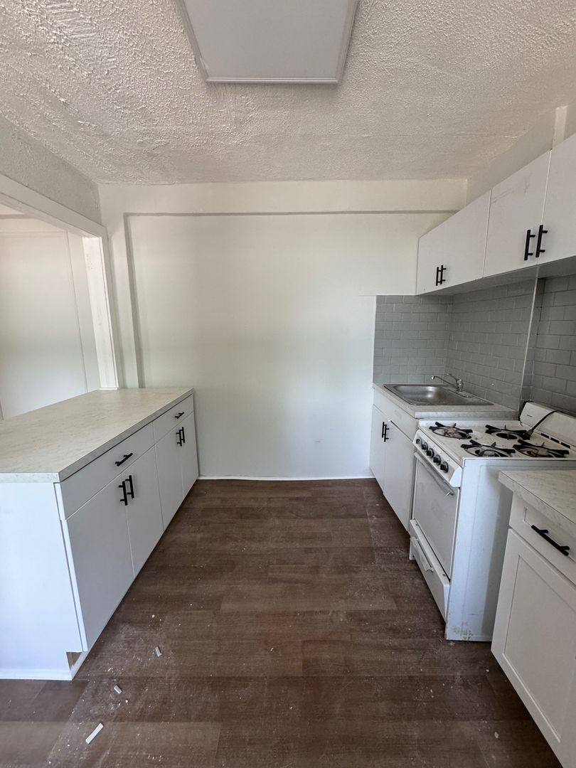 Apartment for rent at 6610 N 8th St, Philadelphia, PA 19126