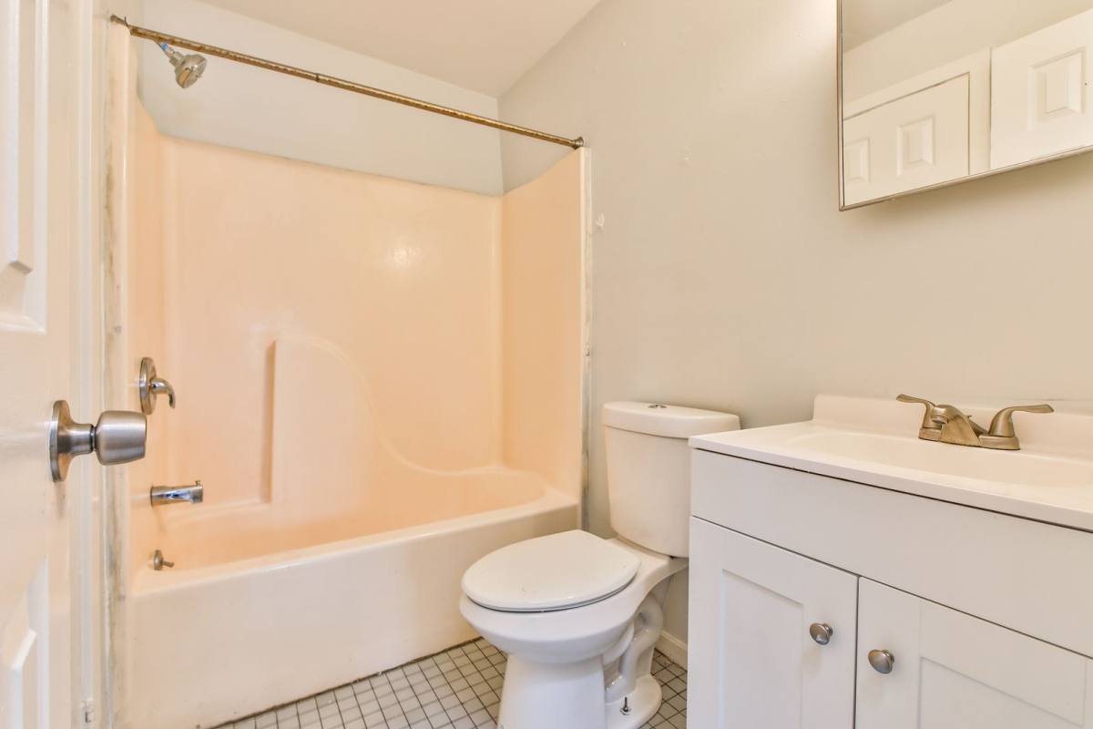 Apartment for rent at 39 N 11th St, Allentown, PA 18101