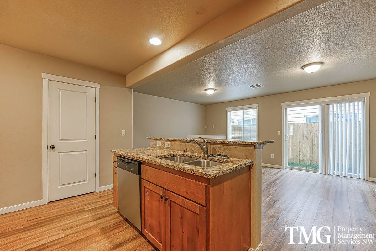Townhouse for rent at 9807 NE 76th Way, Vancouver, WA 98662