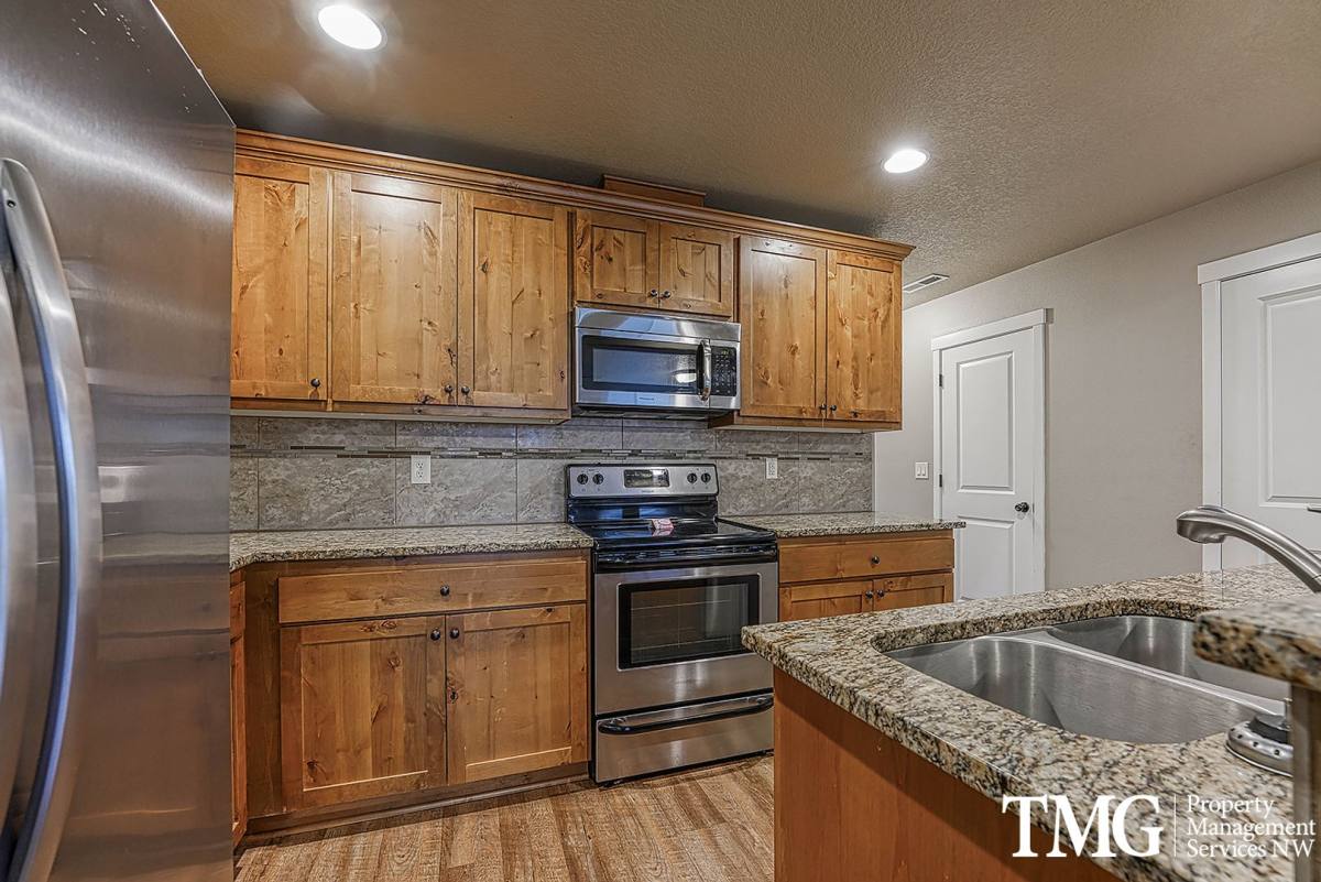 Townhouse for rent at 9807 NE 76th Way, Vancouver, WA 98662