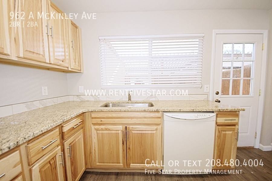 Townhouse for rent at 962 A McKinley Ave, Pocatello, ID 83201