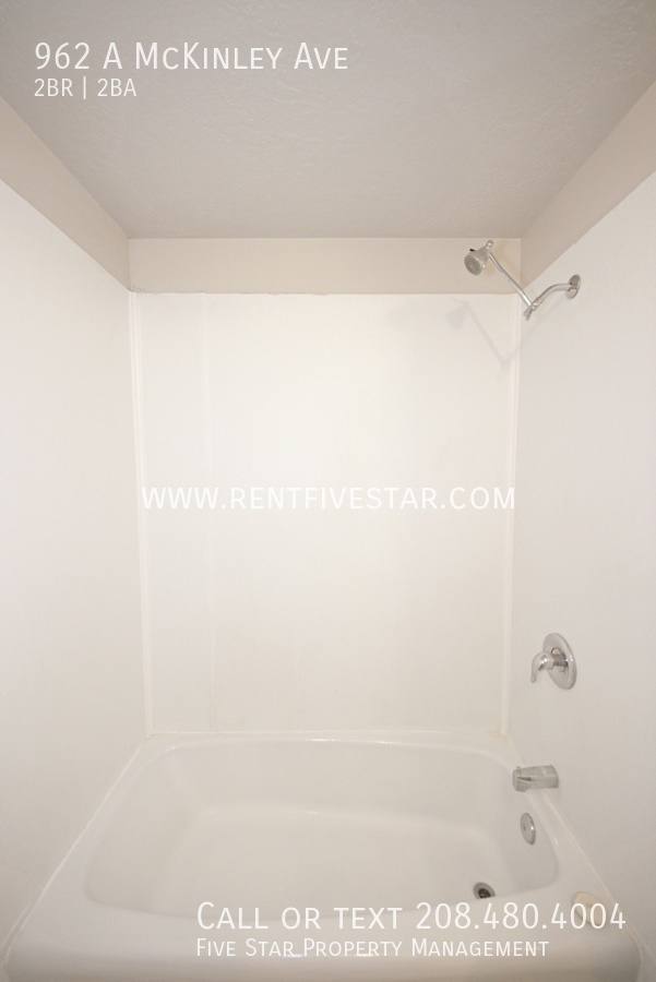 Townhouse for rent at 962 A McKinley Ave, Pocatello, ID 83201