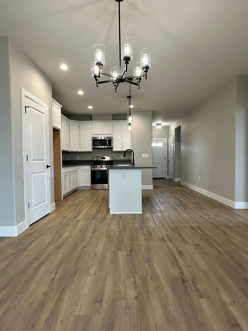 Townhouse for rent at 19735 & 19737 Indian Creek Dr, Cottonwood, CA 96022