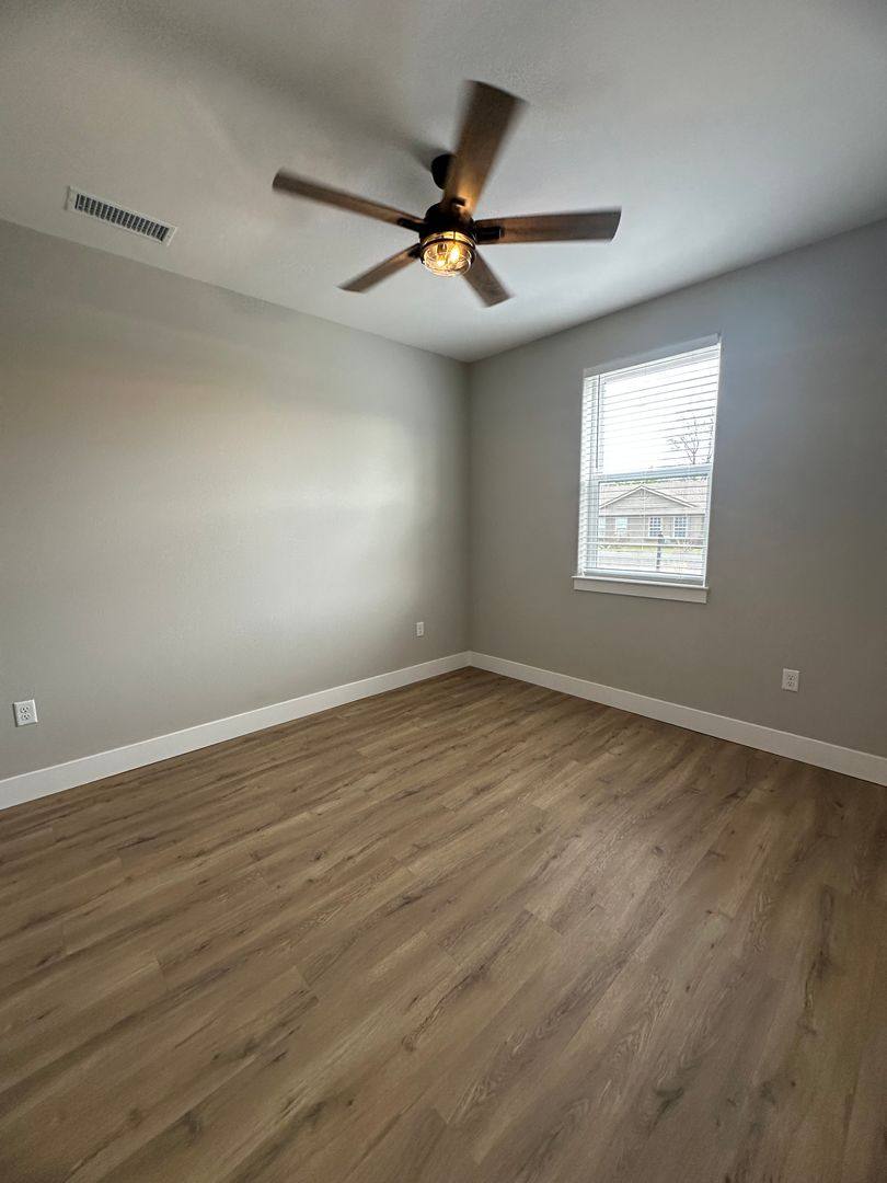 Townhouse for rent at 19735 & 19737 Indian Creek Dr, Cottonwood, CA 96022