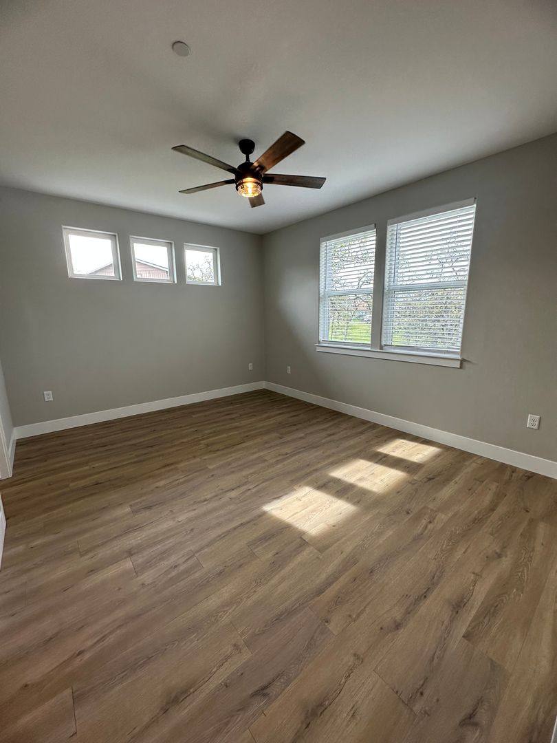 Townhouse for rent at 19735 & 19737 Indian Creek Dr, Cottonwood, CA 96022
