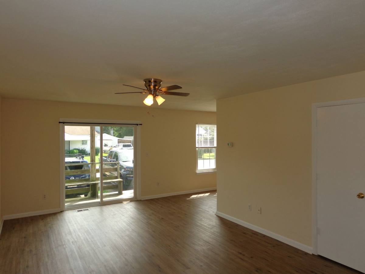 Apartment for rent at 4636 Coronet Ave, Virginia Beach, VA 23455