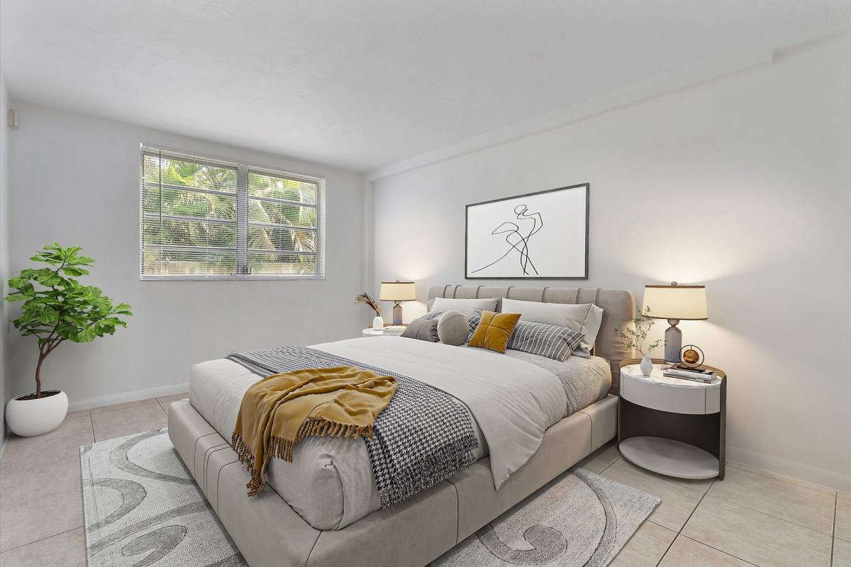 Apartment for rent at 1715 N 16th Ave, Hollywood, FL 33020