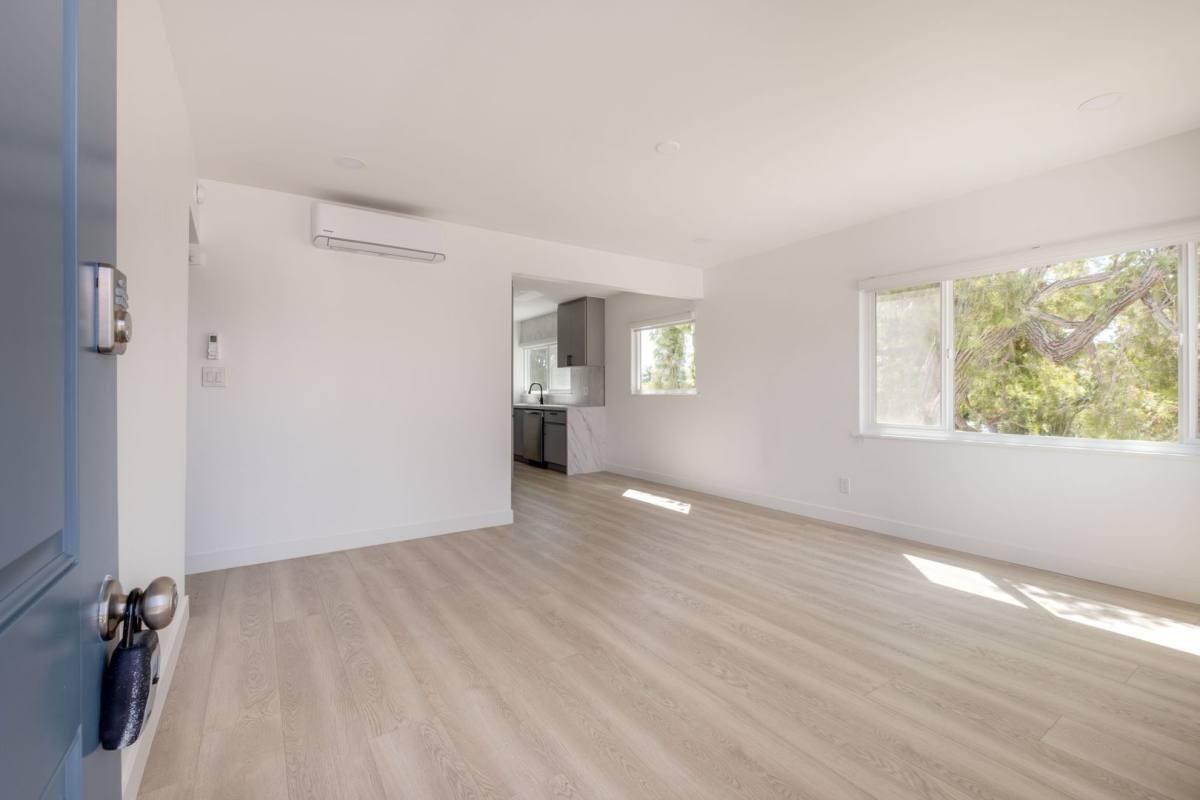 Apartment for rent at 1210-1224 Felspar St, San Diego, CA 92109