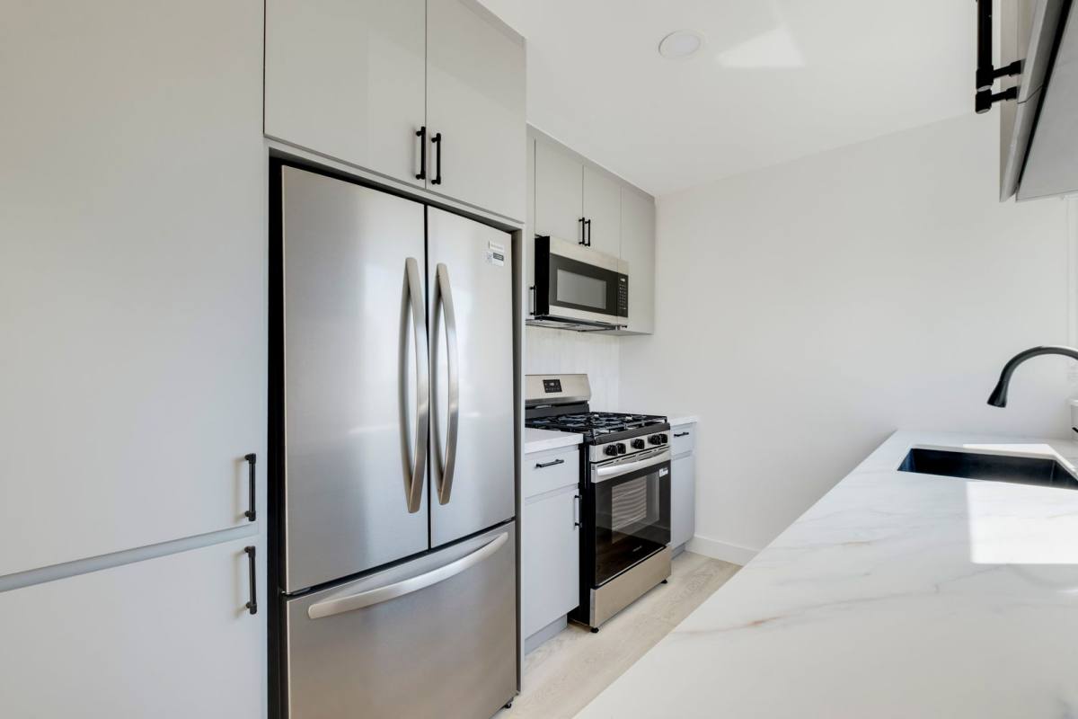 Apartment for rent at 1210-1224 Felspar St, San Diego, CA 92109