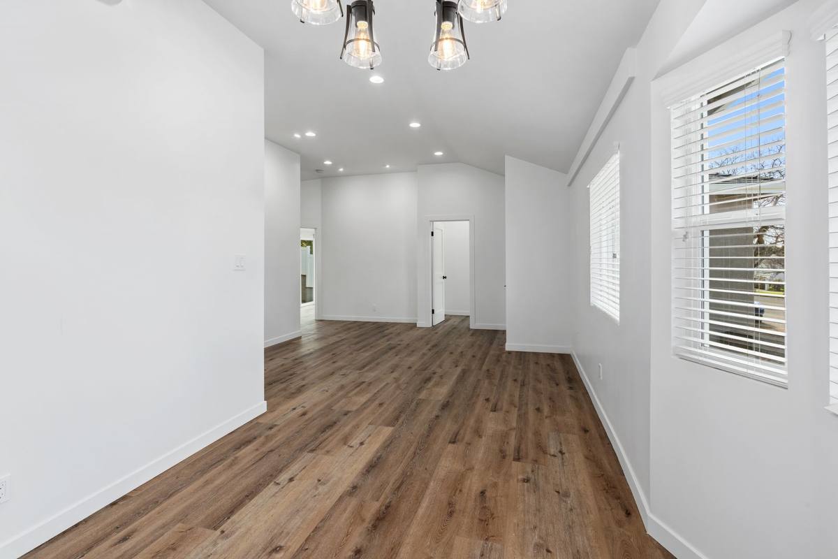 House for rent at 1800 S Dunsmuir Ave, Los Angeles, CA 90019