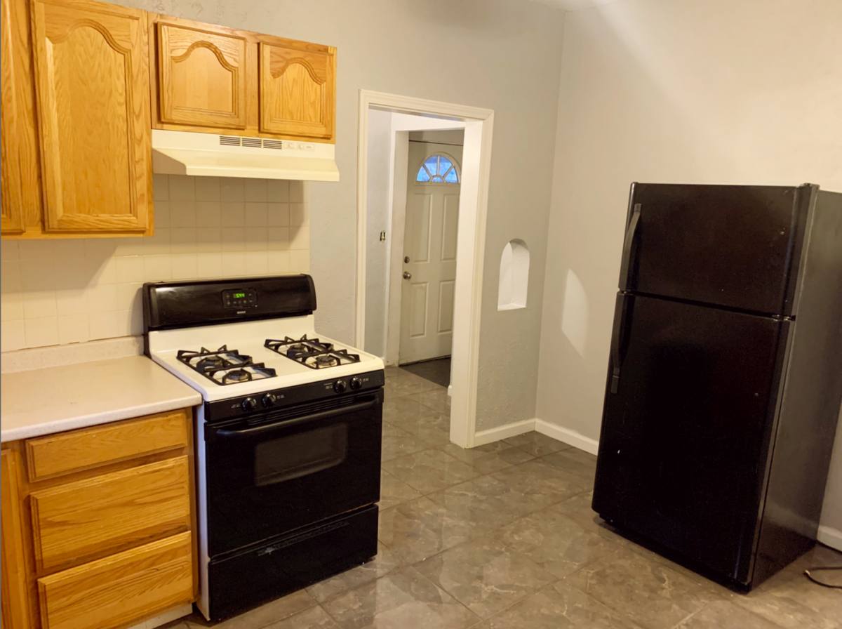 House for rent at 326 Merrimac St, Pittsburgh, PA 15211