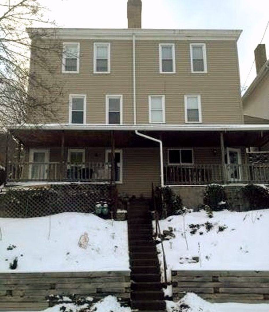 House for rent at 326 Merrimac St, Pittsburgh, PA 15211
