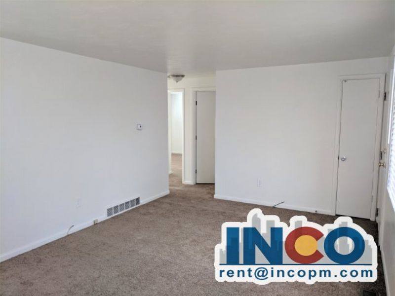 Apartment for rent at 3237 S Huron St, Englewood, CO 80110