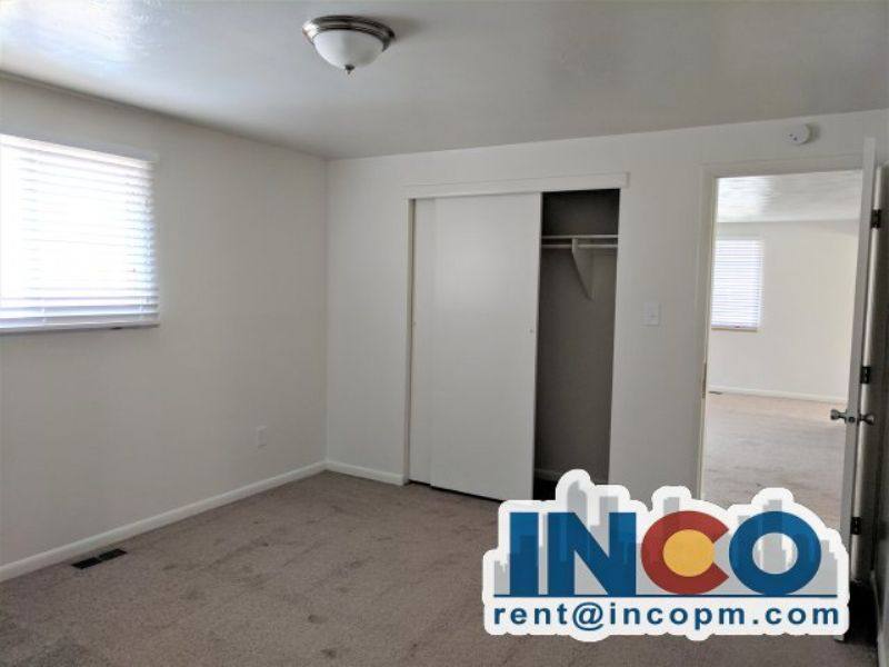Apartment for rent at 3237 S Huron St, Englewood, CO 80110