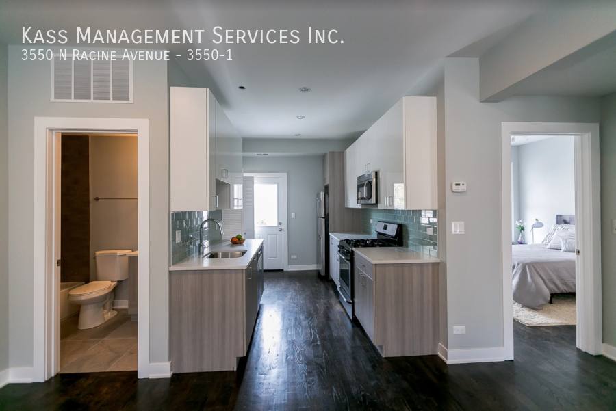 Apartment for rent at 3550 N Racine Ave #1, Chicago, IL 60613