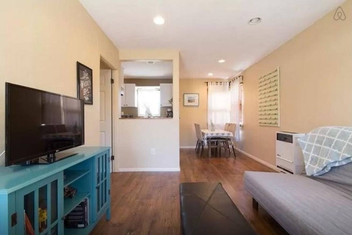 Apartment for rent at 4447 Cherokee Ave, San Diego, CA 92116