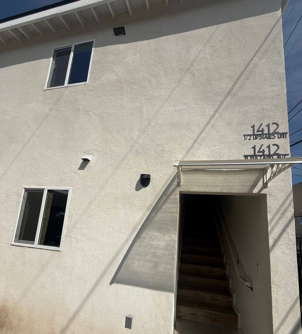 Apartment for rent at 1414 N Hazard Ave, Los Angeles, CA 90063