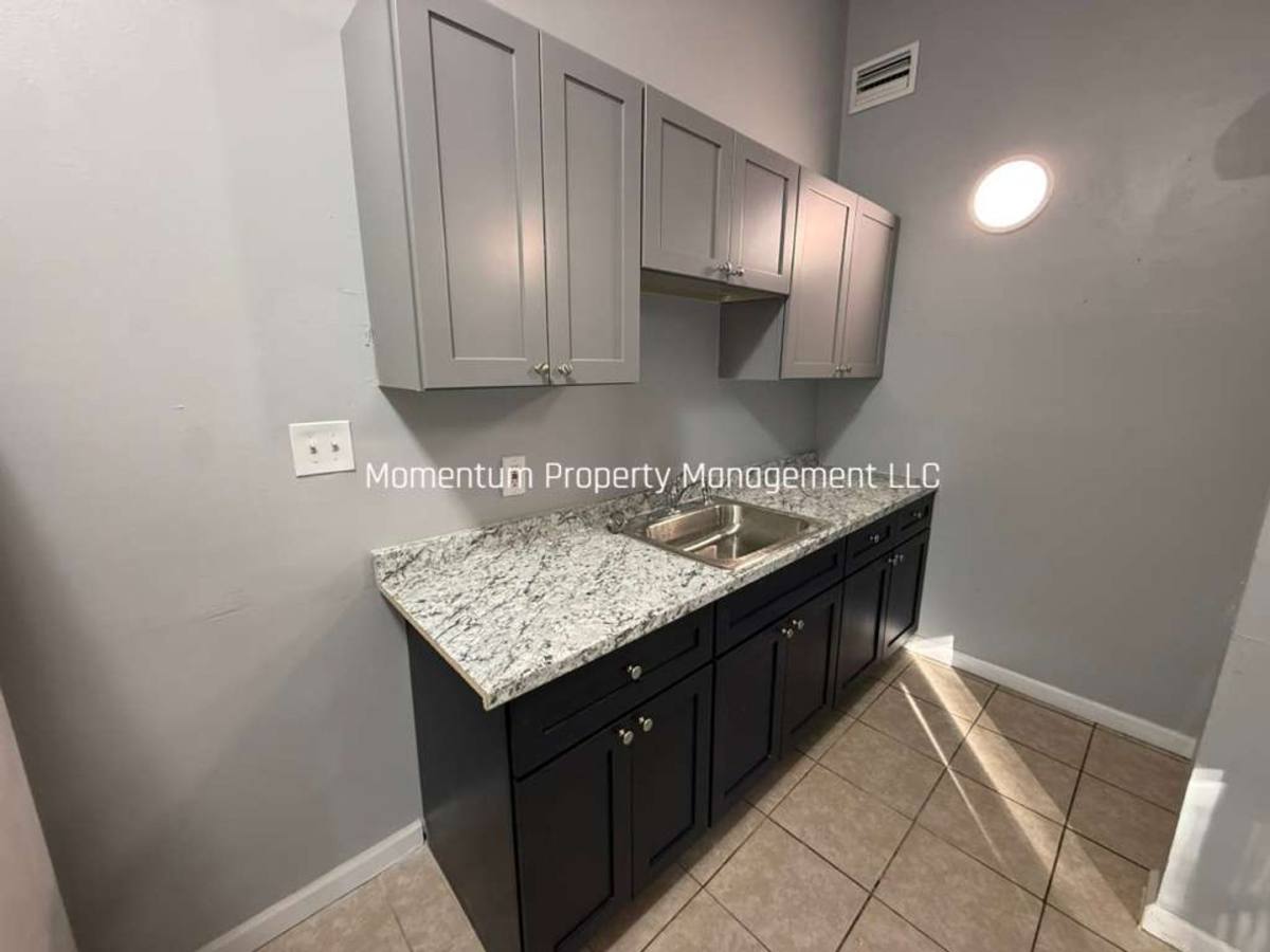 House for rent at 1919 E Mulberry Dr #2, Tampa, FL 33604
