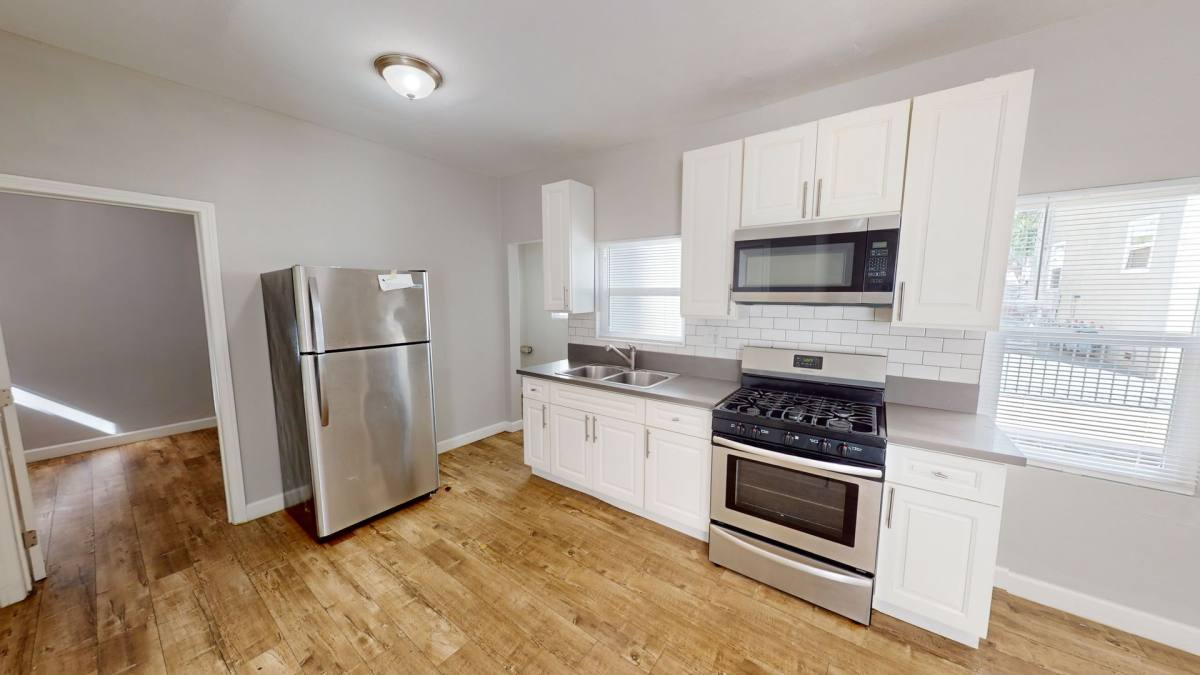 Apartment for rent at 2402 - 2416 Chelsea St, Los Angeles, CA 90033