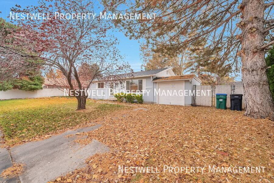 House for rent at 826 E 9630 S, Sandy, UT 84094