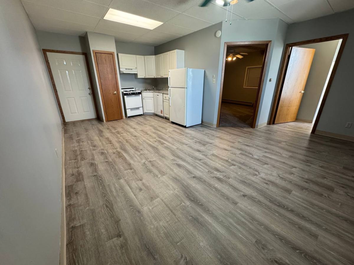 Apartment for rent at 124 E Main St, New Hampton, IA 50659
