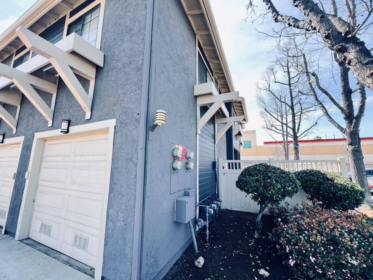 Townhouse for rent at 8842 Tamberly Court #C, Santee, CA 92071