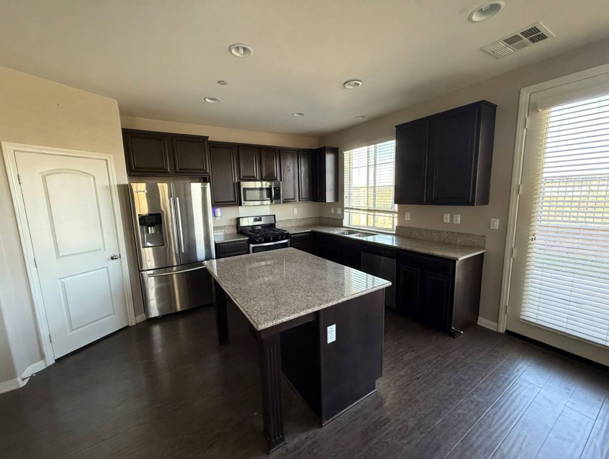 House for rent at 1327 Cathedral Oaks Rd, Chula Vista, CA 91913