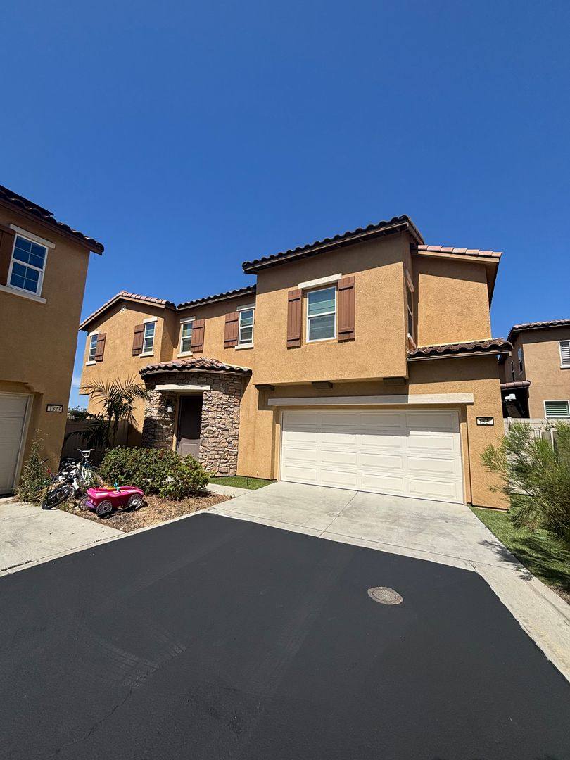 House for rent at 1327 Cathedral Oaks Rd, Chula Vista, CA 91913