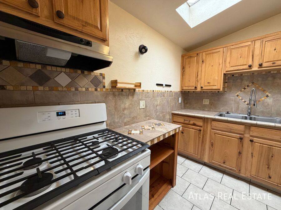 House for rent at 1932 S Campbell Ave, Tucson, AZ 85713