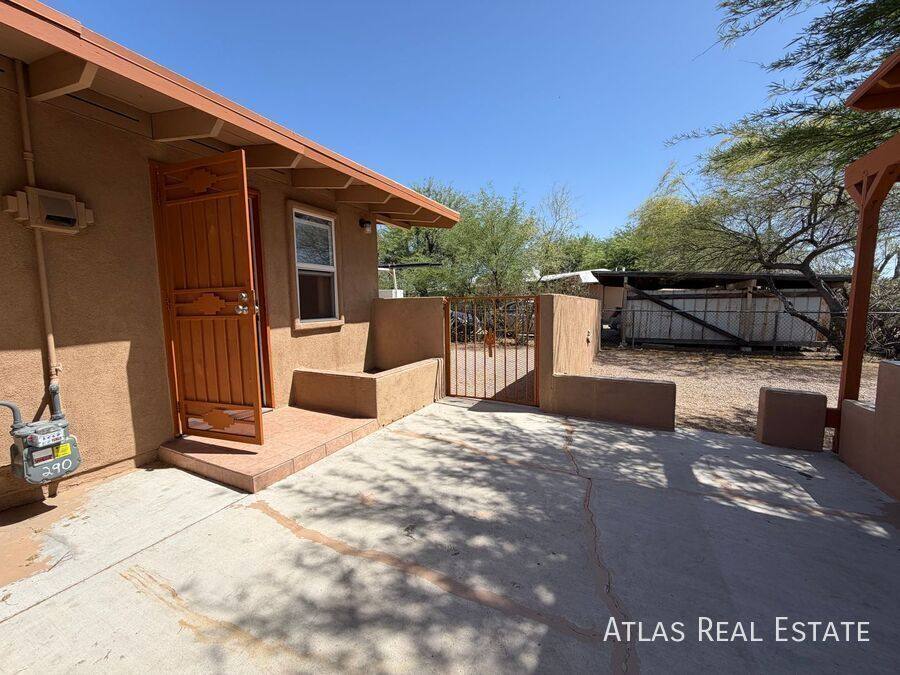 House for rent at 1932 S Campbell Ave, Tucson, AZ 85713