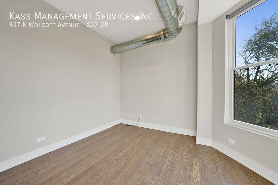 Condo for rent at 837 N Wolcott Ave #2R, Chicago, IL 60622