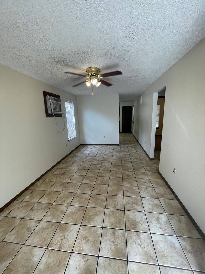 House for rent at 2319 Elm Park Dr, Baton Rouge, LA 70807
