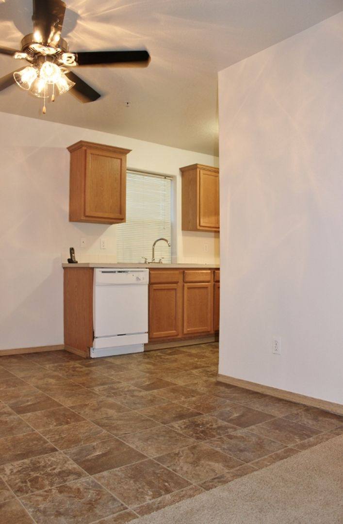 Apartment for rent at 2948 W Powell Blvd, Gresham, OR 97030
