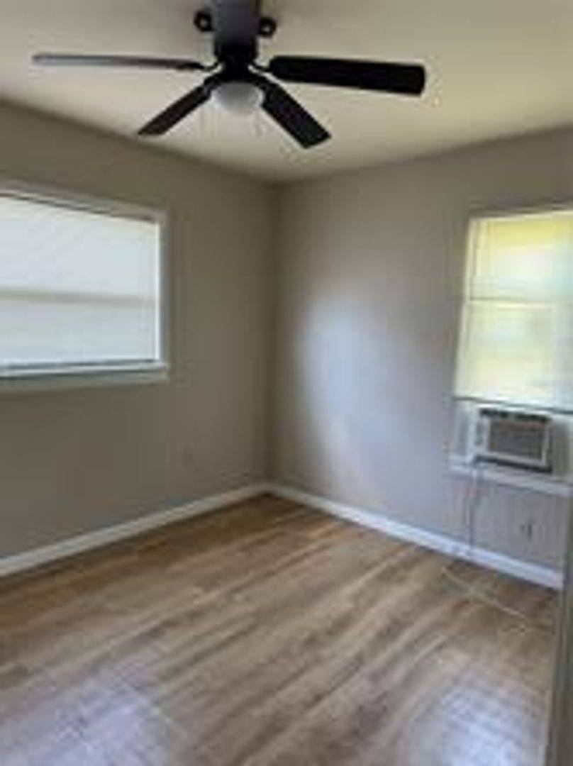 Apartment for rent at 1111 Willow Ave, Sanford, FL 32771
