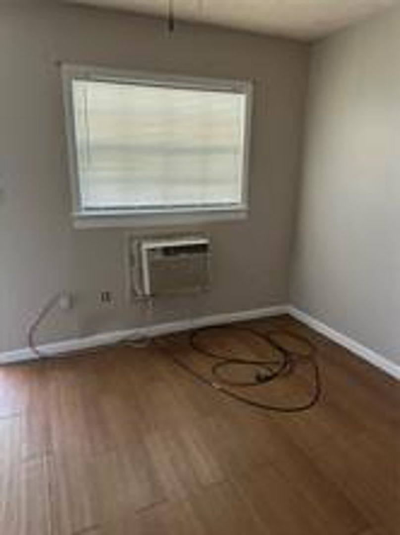Apartment for rent at 1111 Willow Ave, Sanford, FL 32771