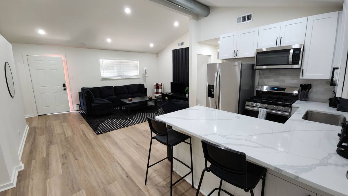 House for rent at 1911 David St, Austin, TX 78705