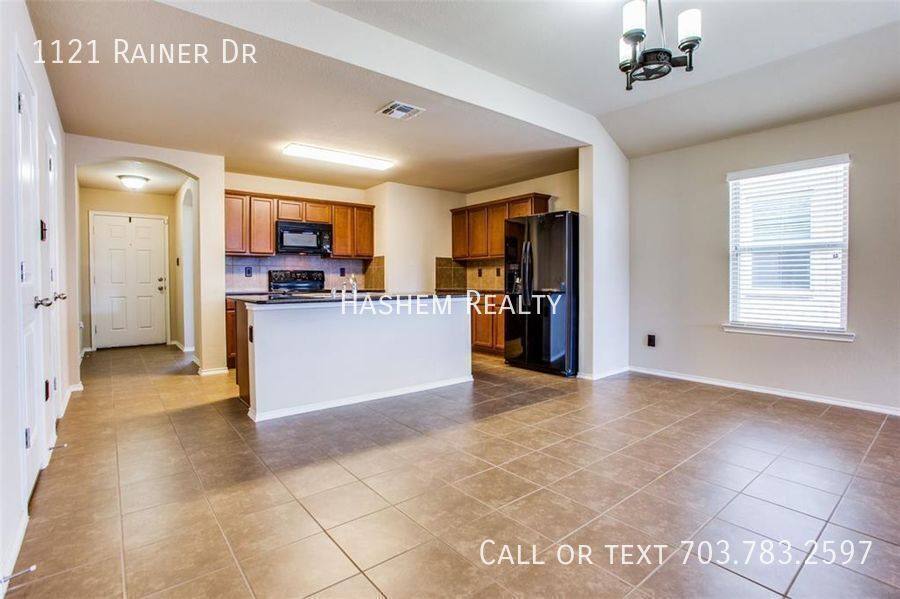 House for rent at 1121 Rainer Dr, Princeton, TX 75407