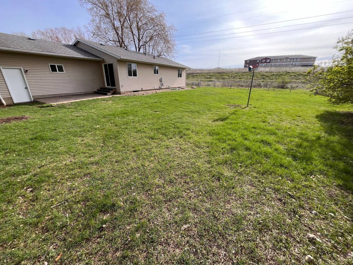House for rent at 5213 E Prospect Ave, Sioux Falls, SD 57110
