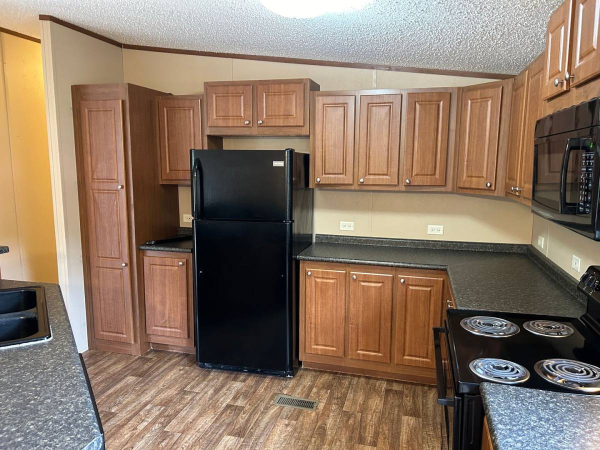 House for rent at 60 Restful Place Rd, Anniston, AL 36207