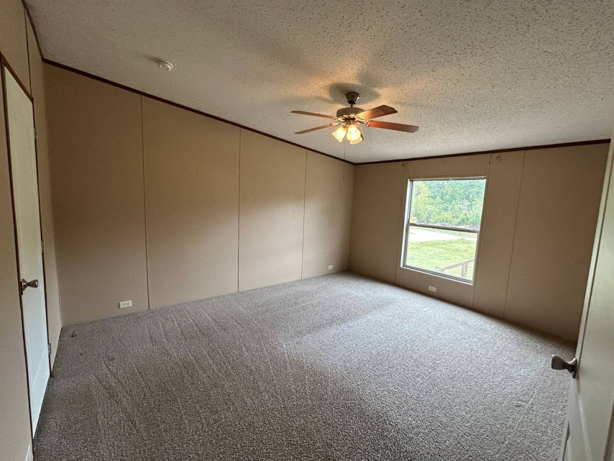 House for rent at 60 Restful Place Rd, Anniston, AL 36207