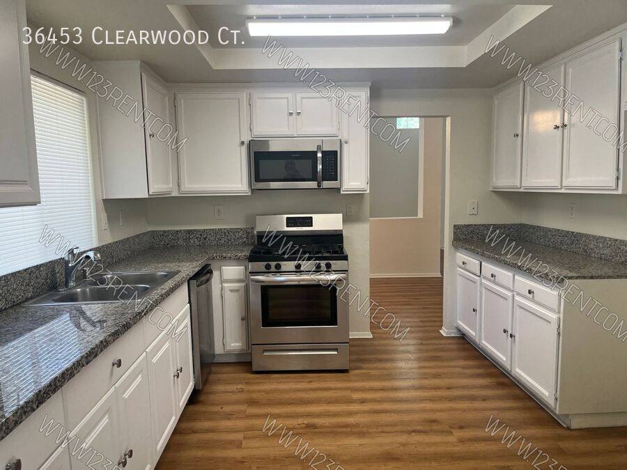 House for rent at 36453 Clearwood Court, Palmdale, CA 93550