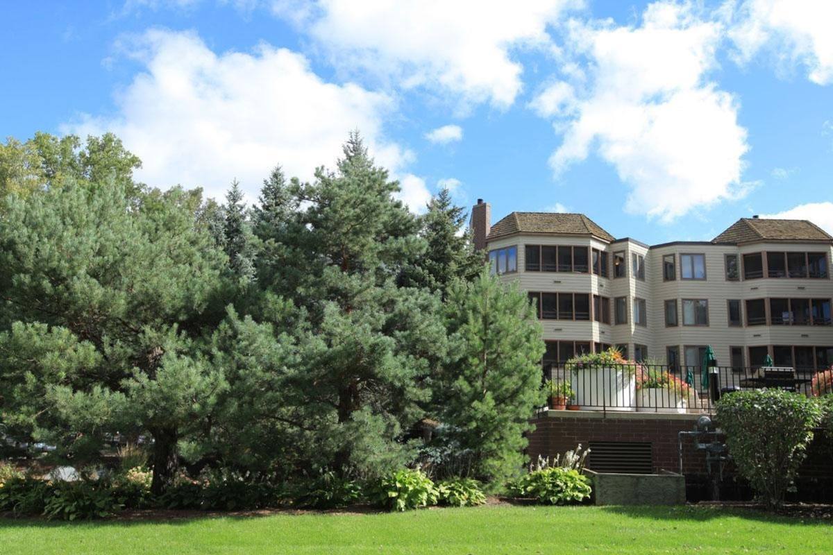 Apartment for rent at 501 Theodore Wirth Parkway, Minneapolis, MN 55422