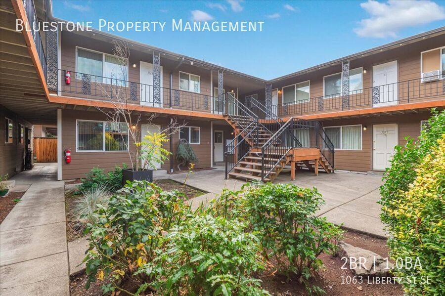 Apartment for rent at 1063 Liberty St SE, Salem, OR 97302