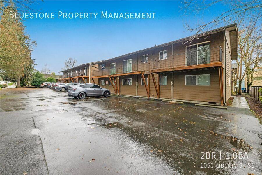 Apartment for rent at 1063 Liberty St SE, Salem, OR 97302