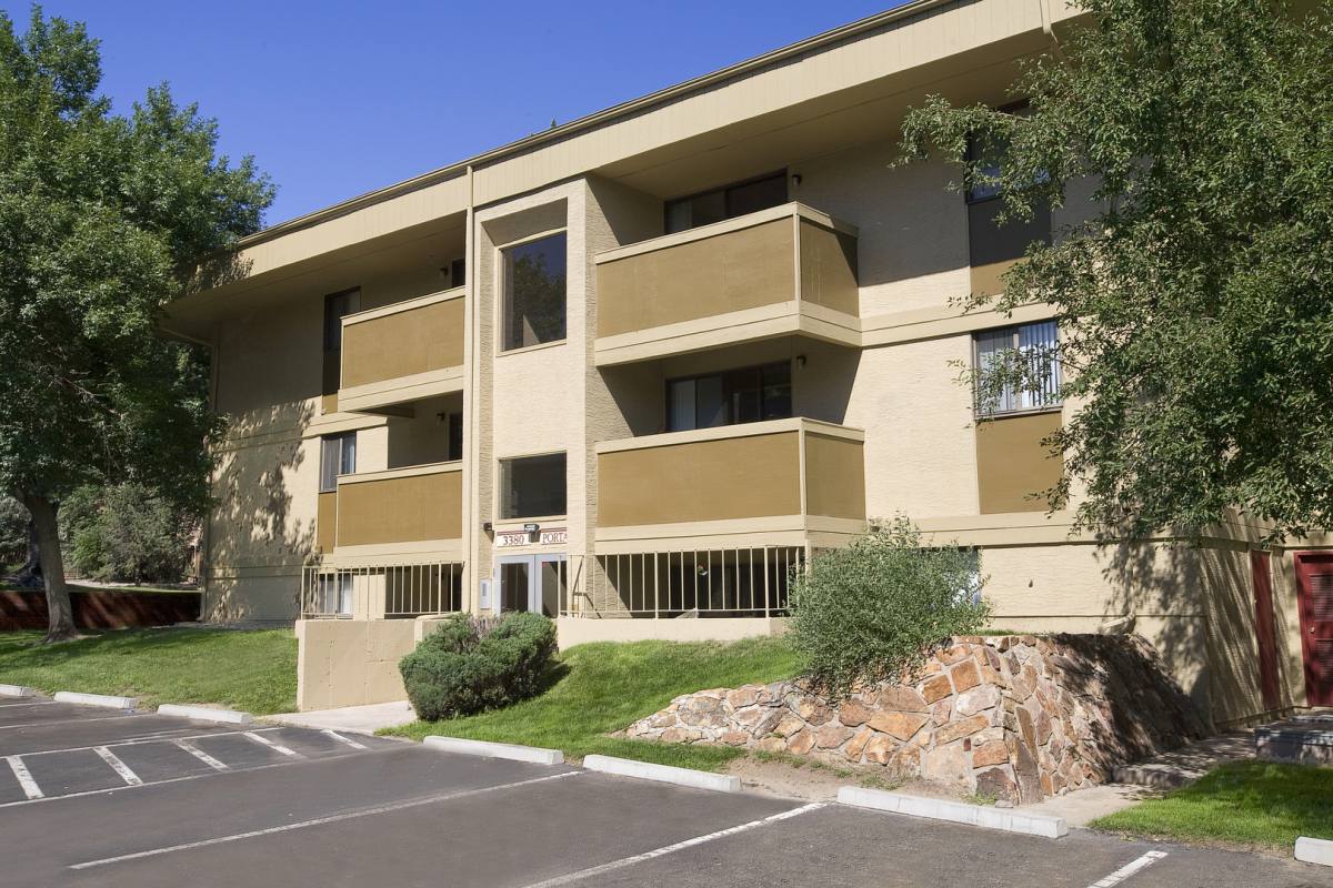 Apartment for rent at 913 N Chelton Rd, Colorado Springs, CO 80909