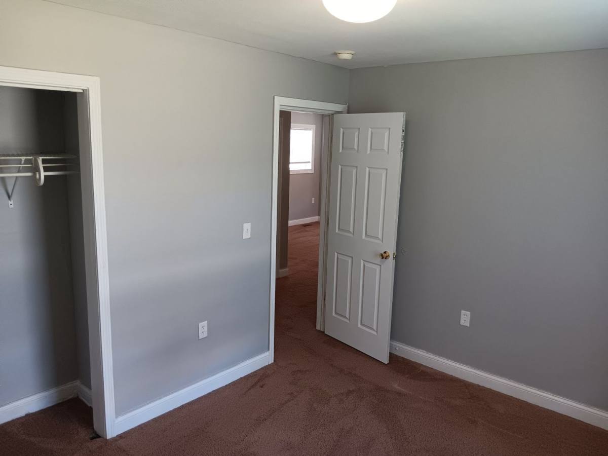 House for rent at 1306 S Limestone St, Springfield, OH 45505