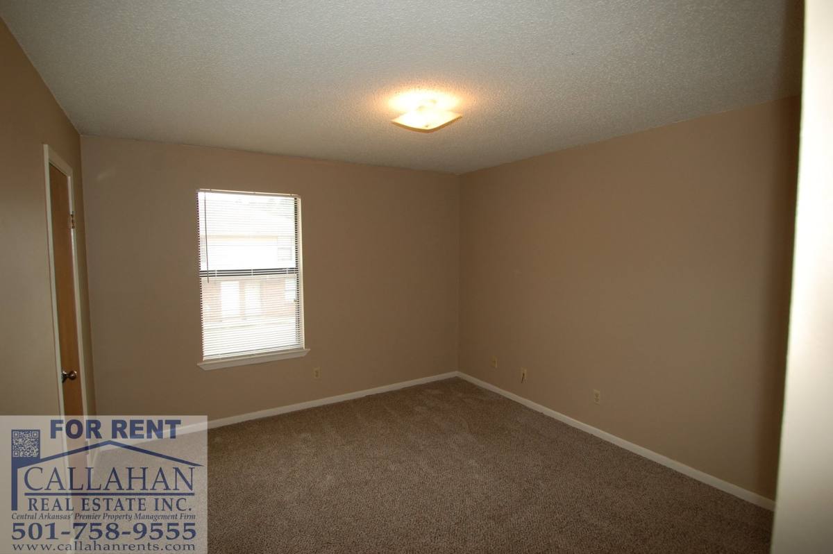 Apartment for rent at 5732 Camp Robinson Rd, North Little Rock, AR 72118