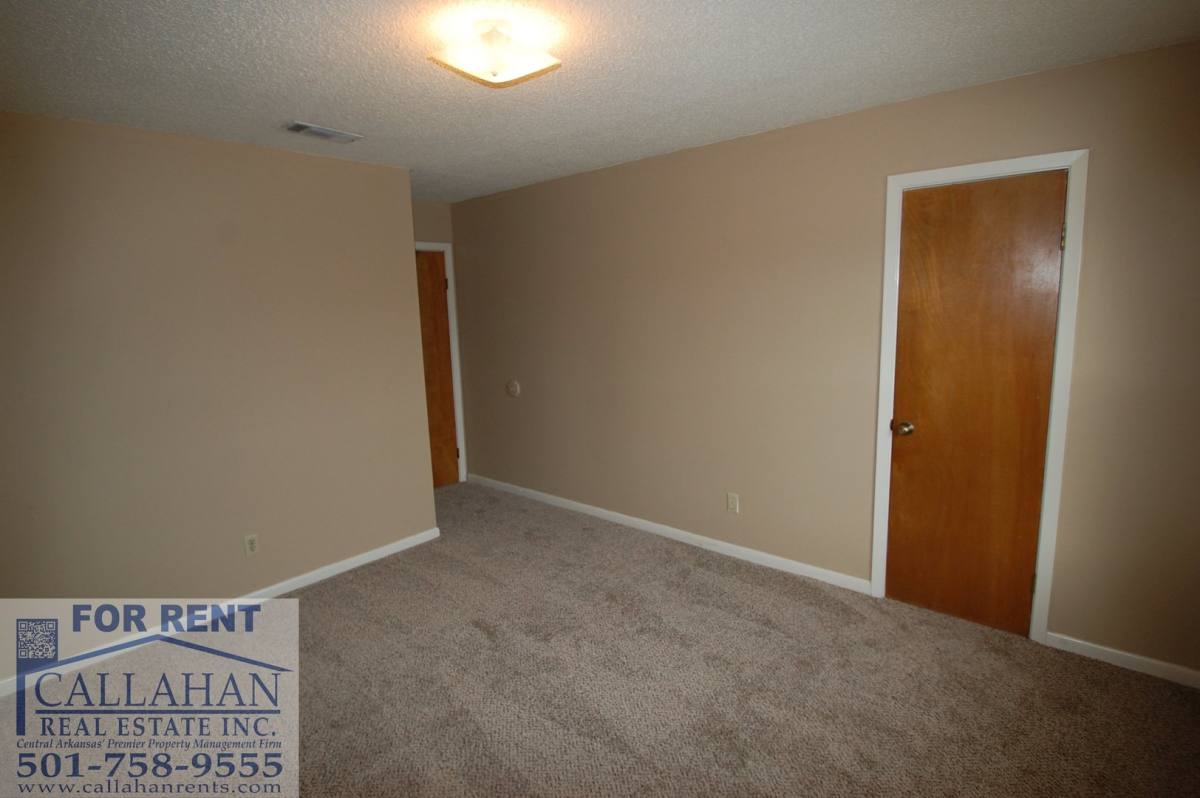 Apartment for rent at 5732 Camp Robinson Rd, North Little Rock, AR 72118