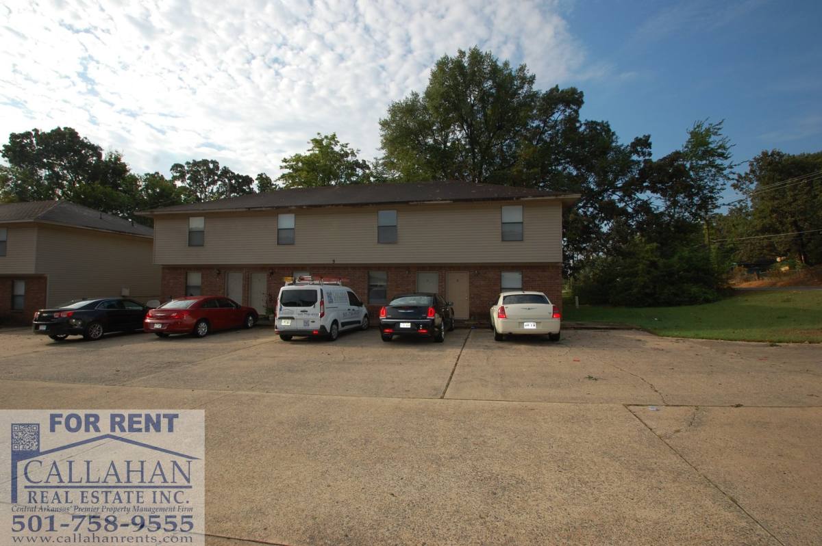 Apartment for rent at 5732 Camp Robinson Rd, North Little Rock, AR 72118